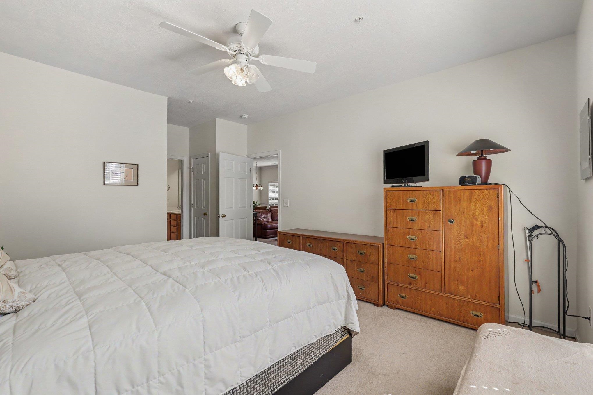 327 Black Oak Ln. Property Photo 13