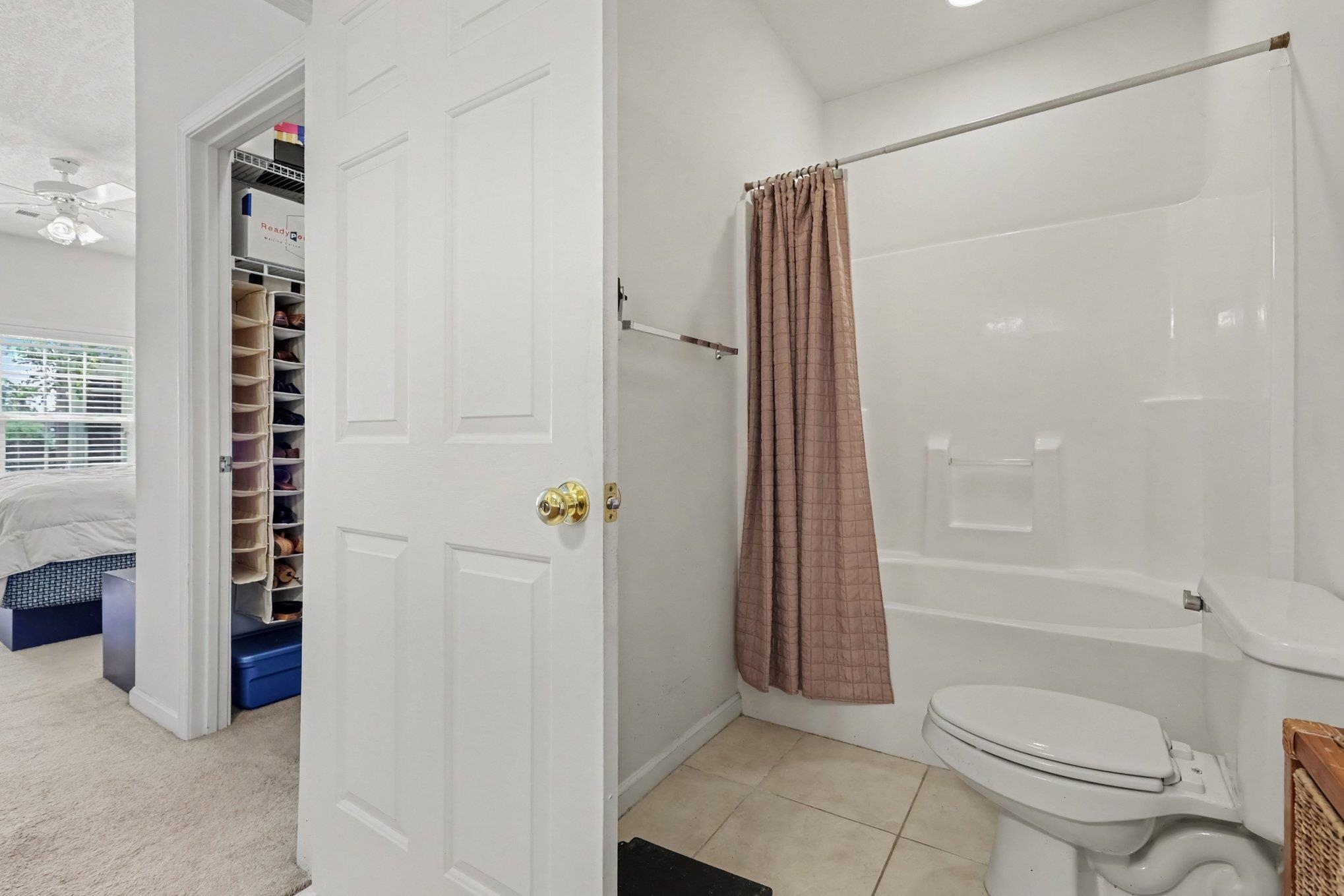 327 Black Oak Ln. Property Photo 17