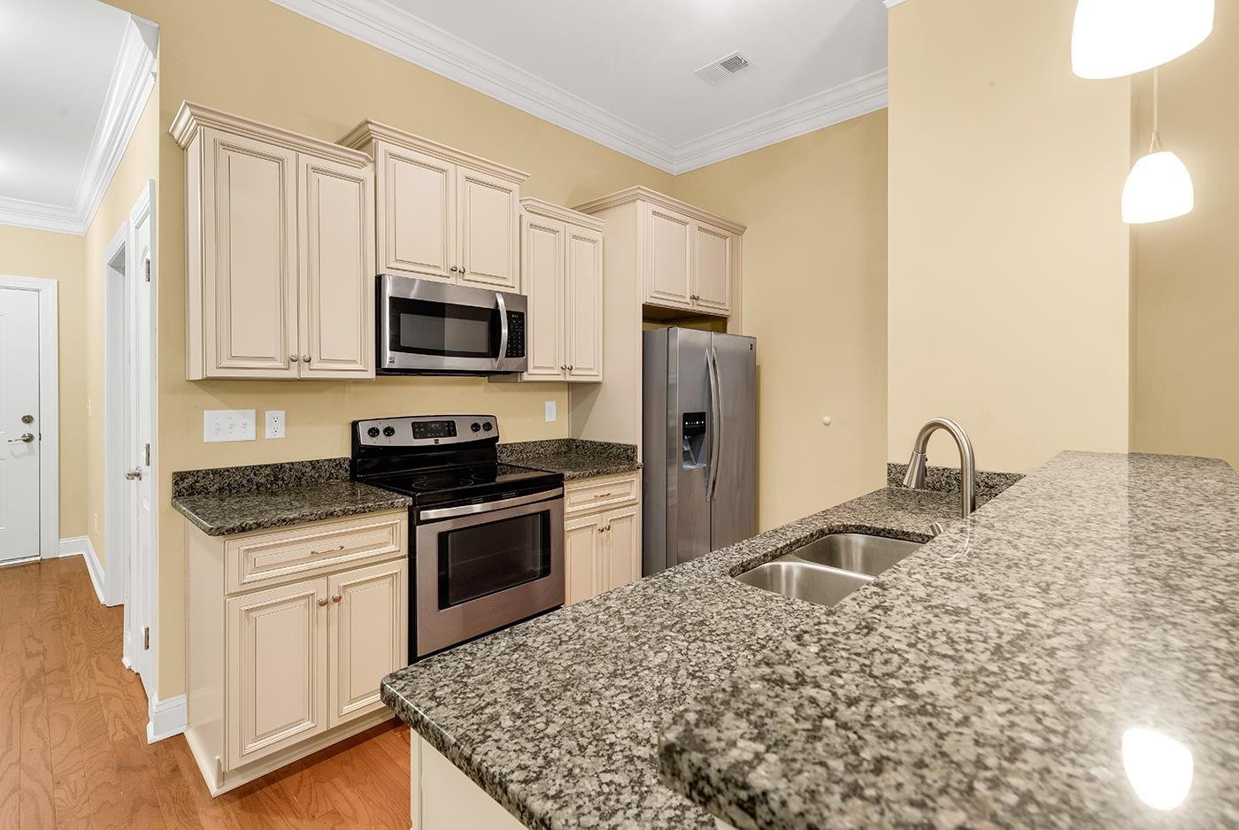 34 Mingo Dr. Property Photo 6
