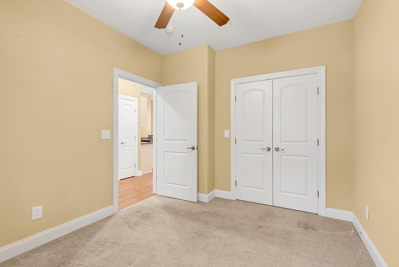 34 Mingo Dr. Property Photo 26