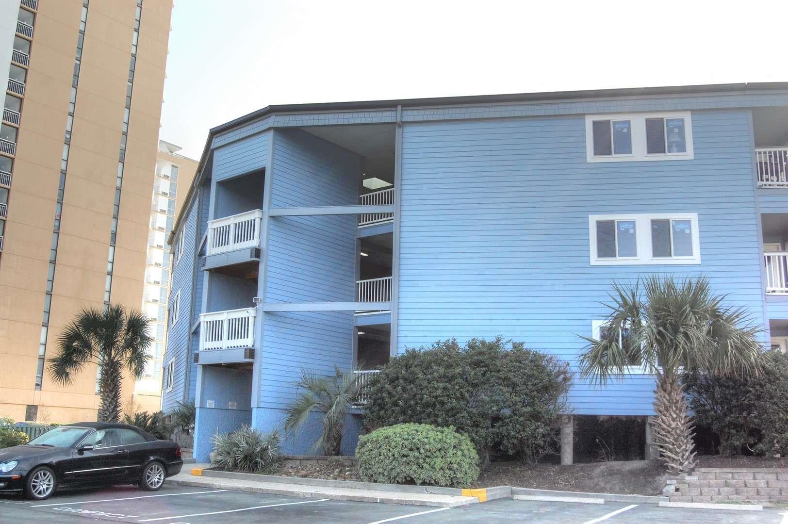 9540 Shore Dr. Property Photo 2