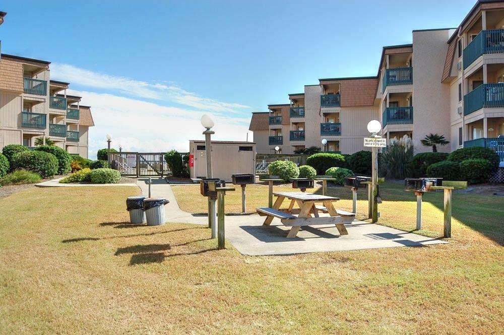 9540 Shore Dr. Property Photo 21