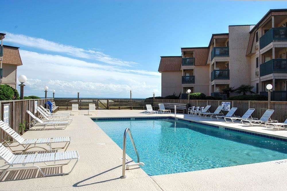 9540 Shore Dr. Property Photo 22