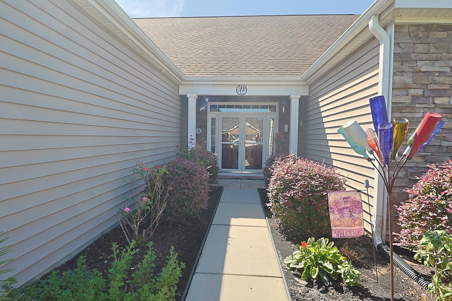2925 Tigers Eye Rd. Property Photo 5