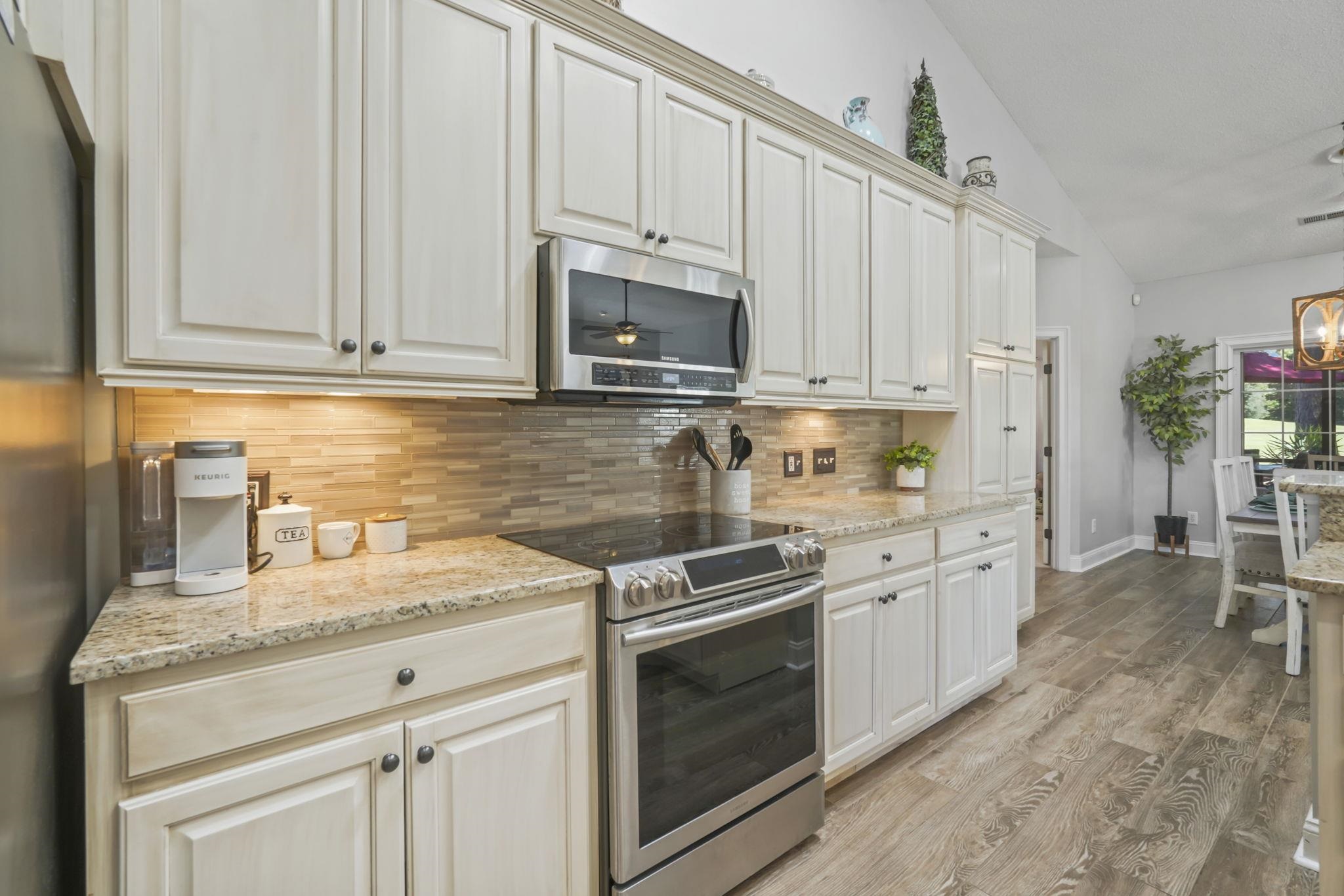 107 Coleman Ct. Property Photo 9