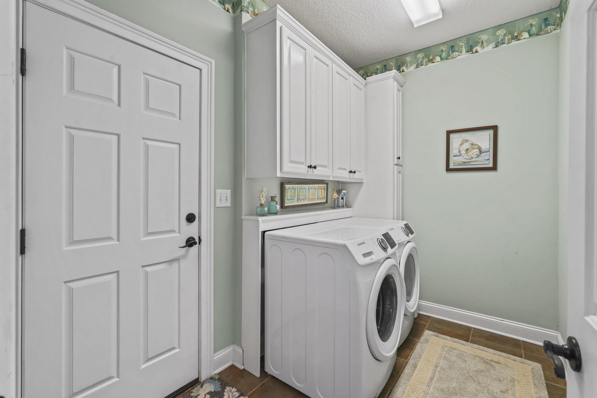 107 Coleman Ct. Property Photo 35