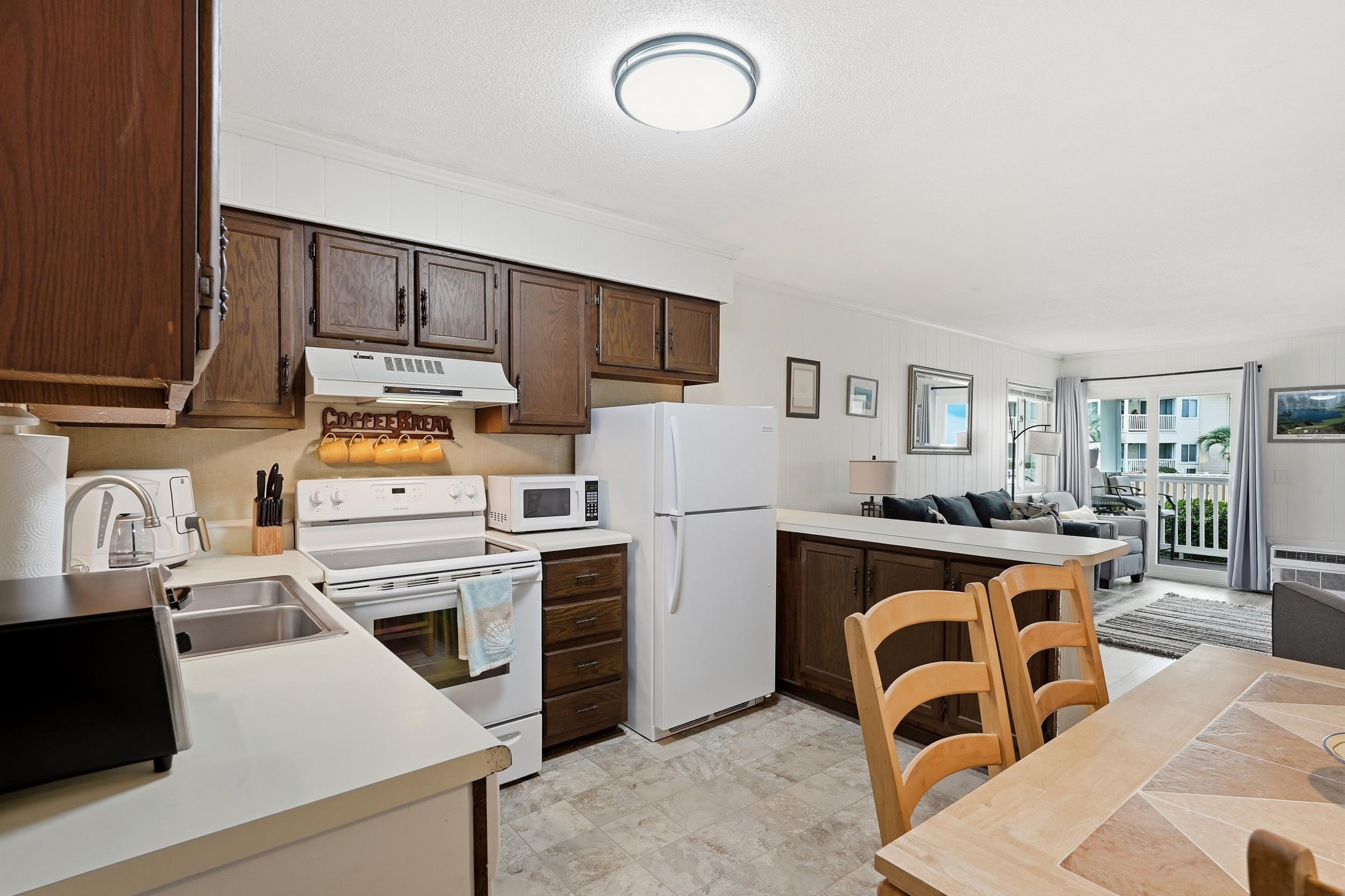 9600 Shore Dr. Property Photo 12