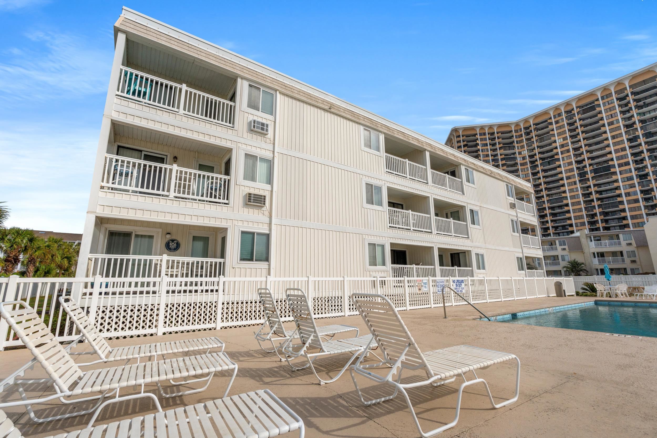 9600 Shore Dr. Property Photo 24