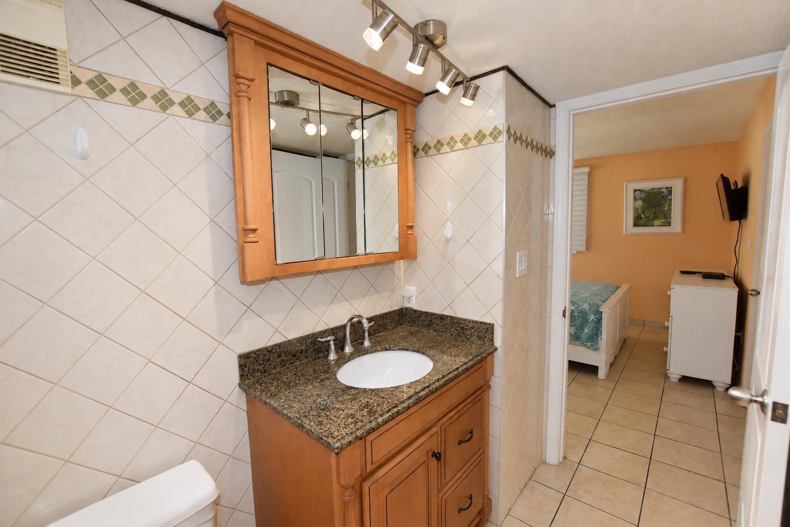 1012 N Waccamaw Dr. Property Photo 40