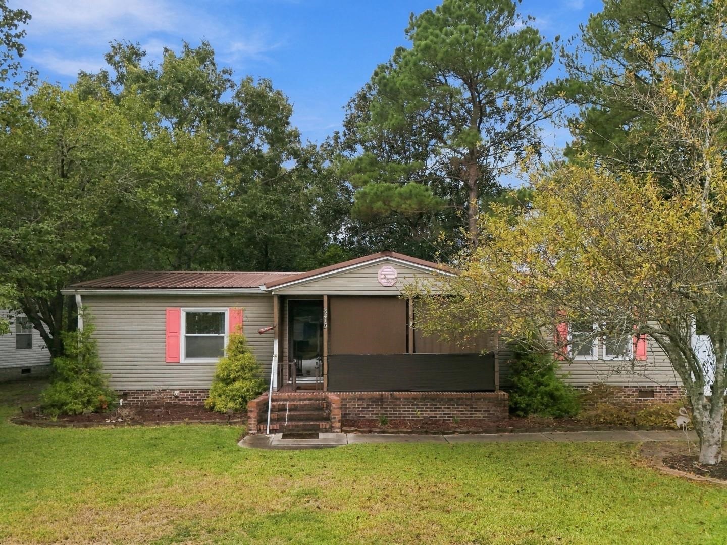 3415 N Pointe Blvd. Property Photo 1