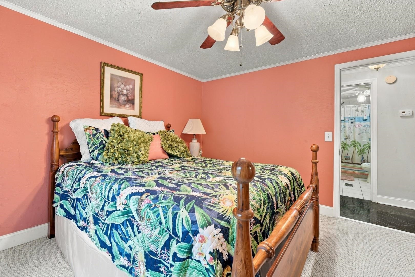 3415 N Pointe Blvd. Property Photo 18