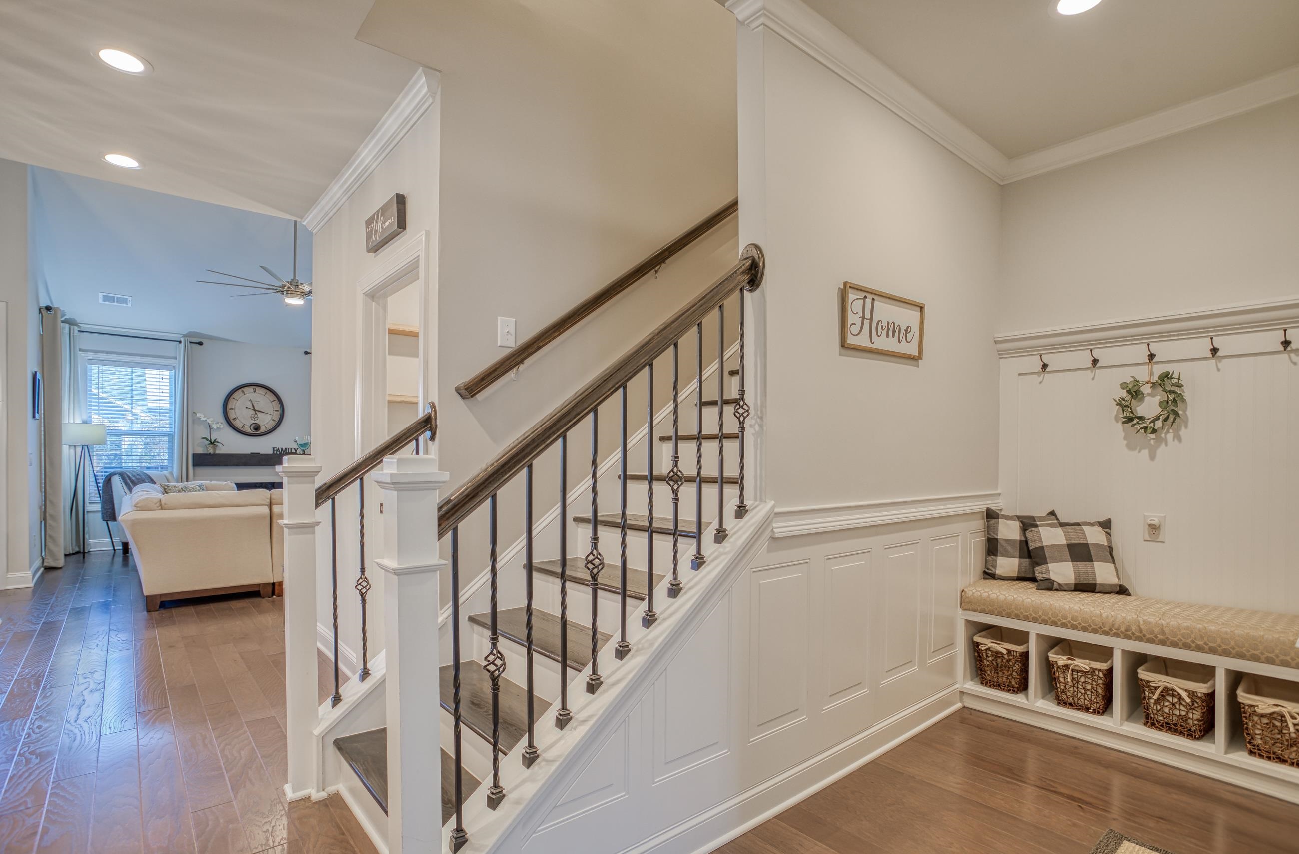 1516 Parish Way Property Photo 6