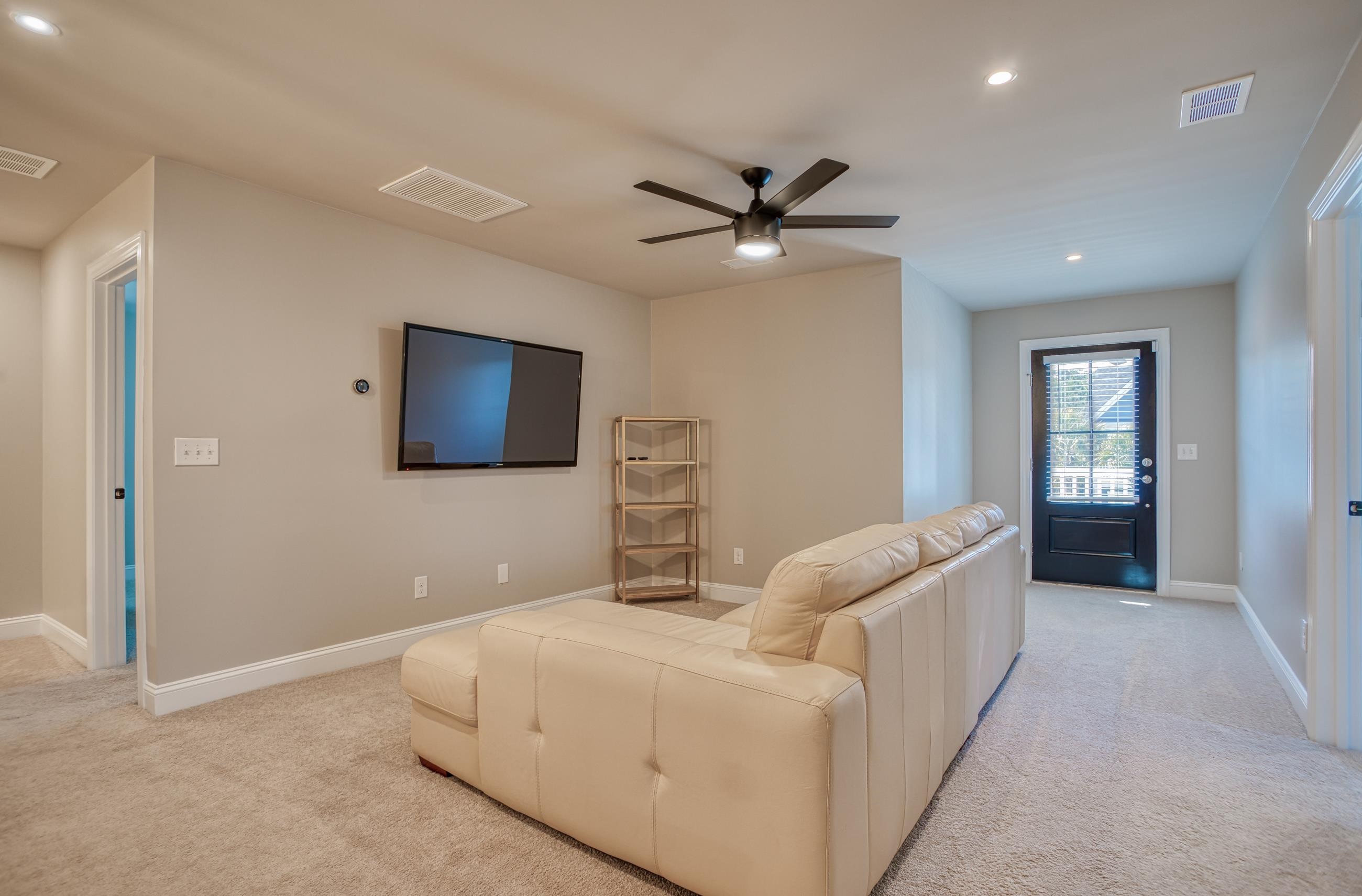 1516 Parish Way Property Photo 35
