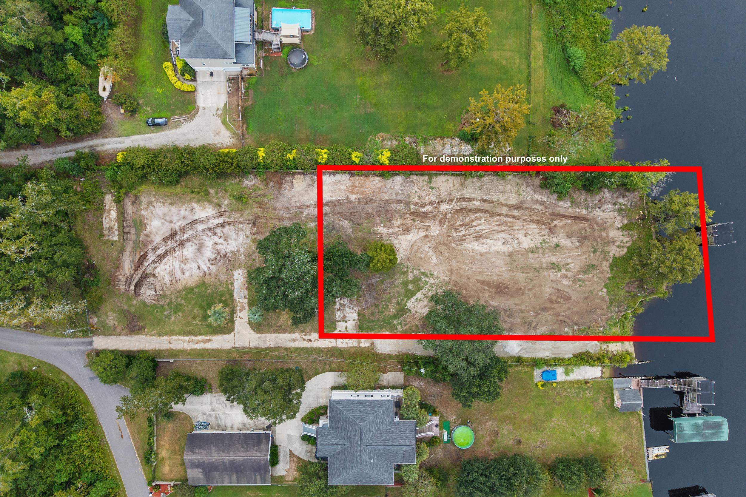 6011 Renata Ln. Property Photo 11