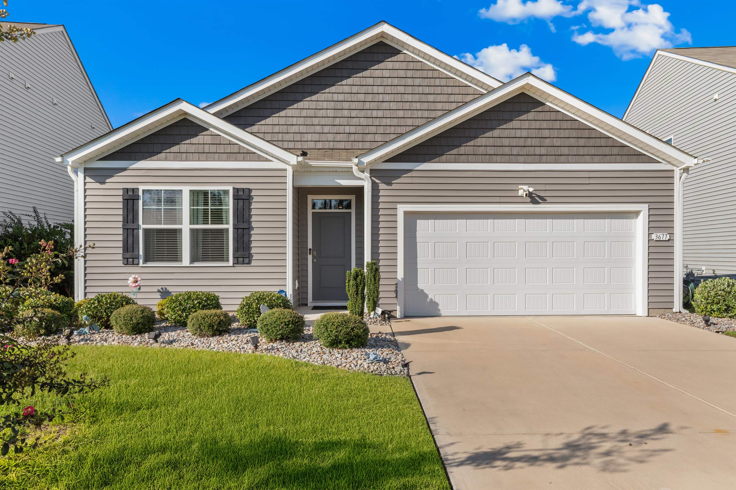 3677 Bells Lake Circle Property Photo 1