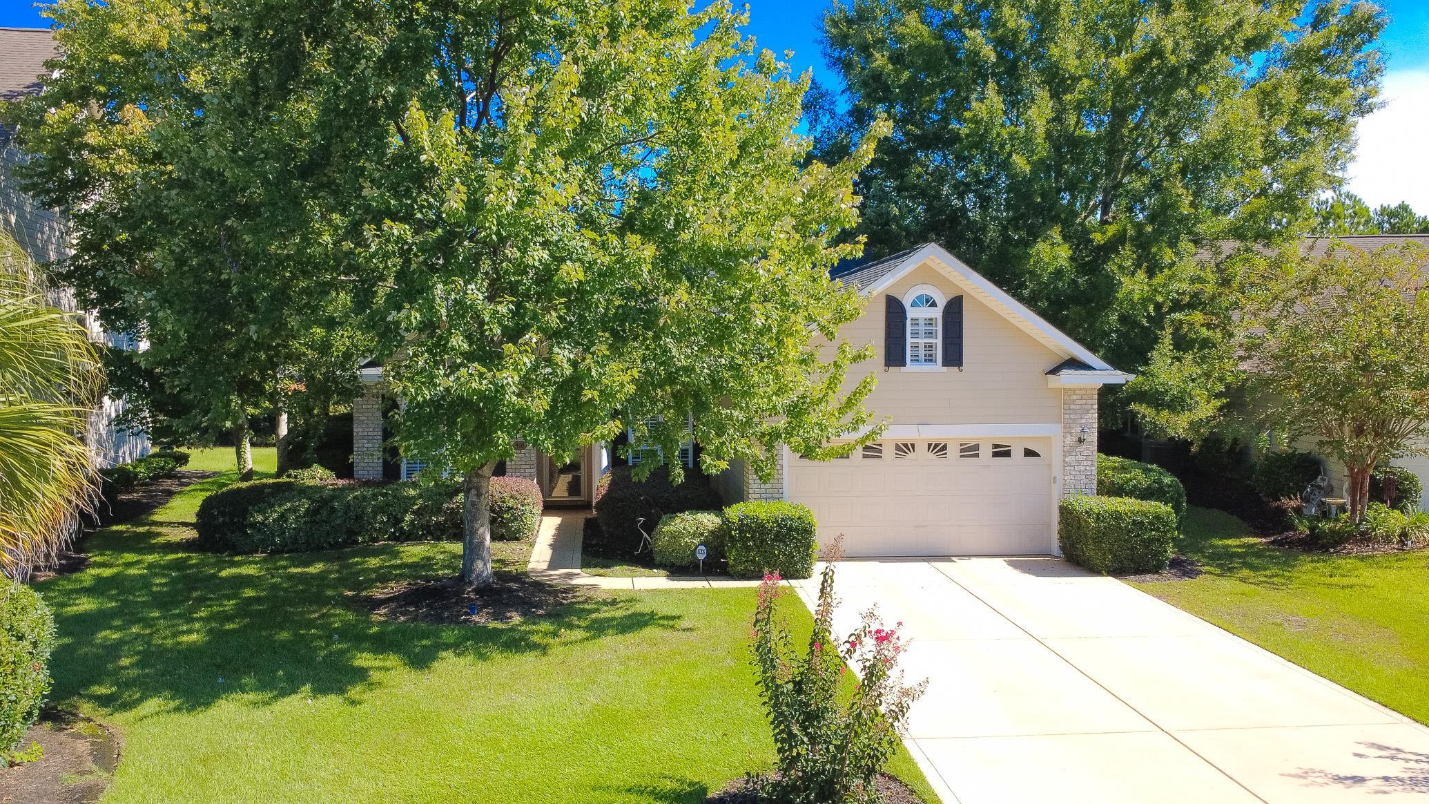 418 Coral Harbor Dr. Property Photo 36