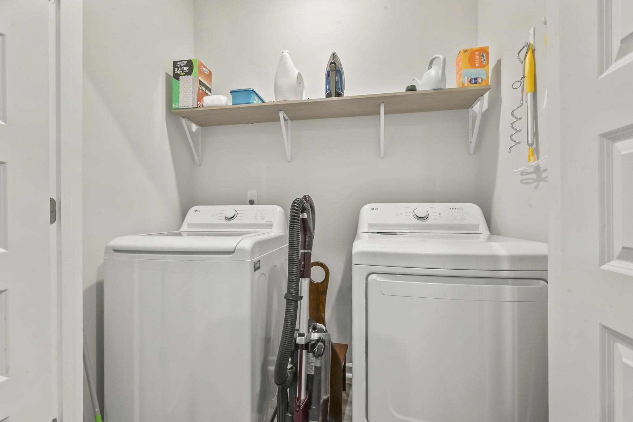 1218 American Shad Dr. Property Photo 16