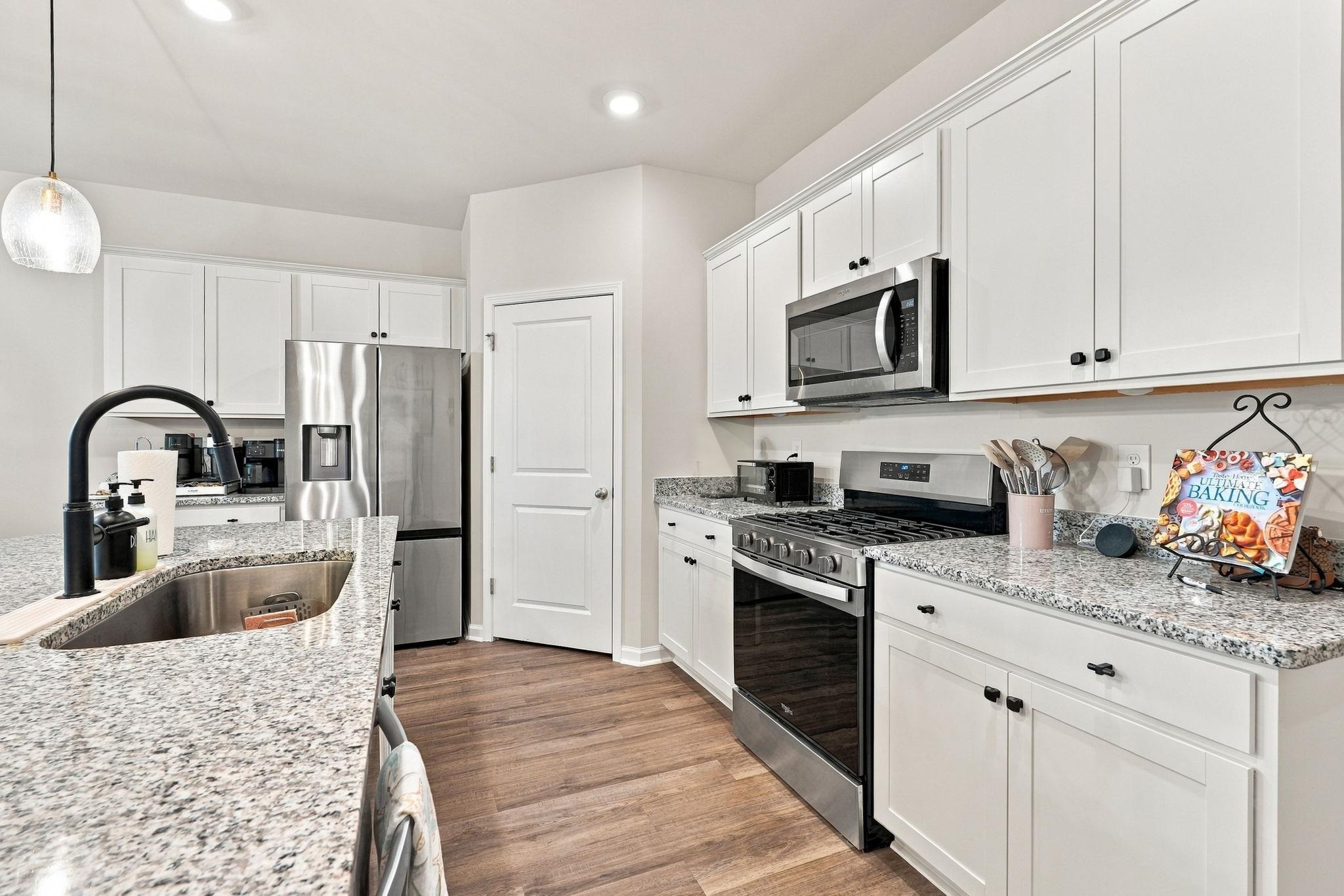751 Gryffindor Dr. Property Photo 10