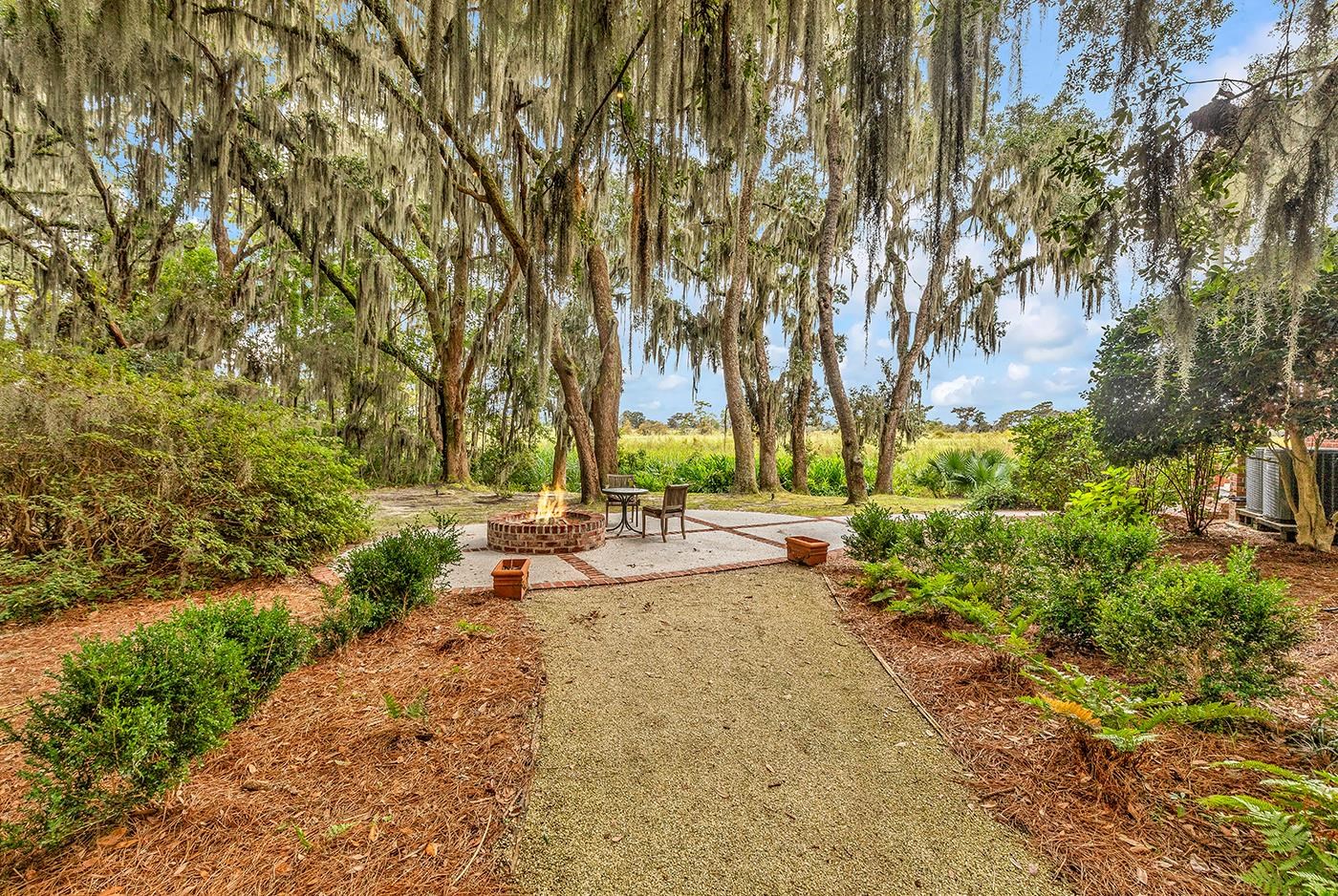 541 River Oaks Circle Property Photo 76