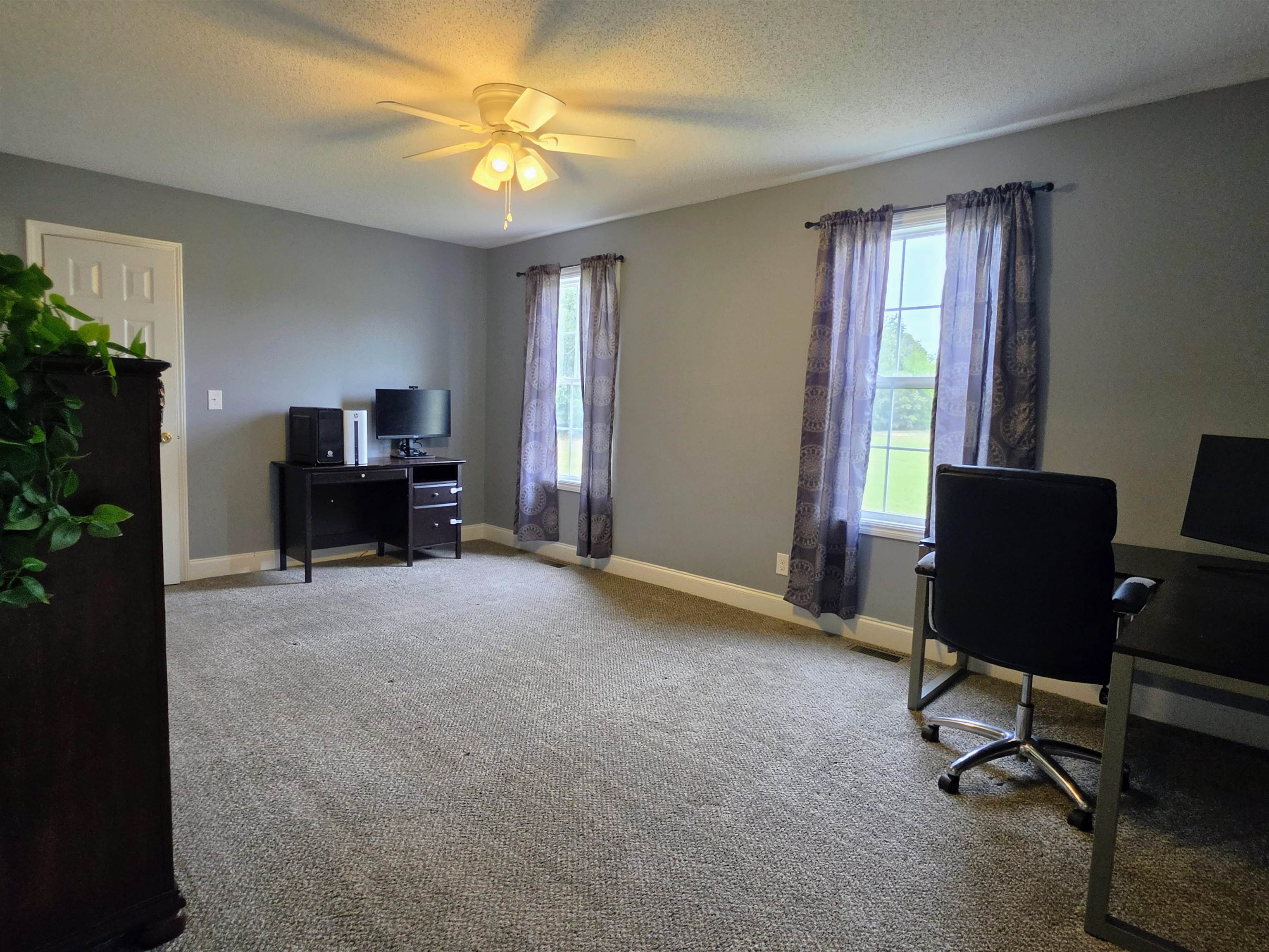 1736 Motley Dr. Property Photo 22