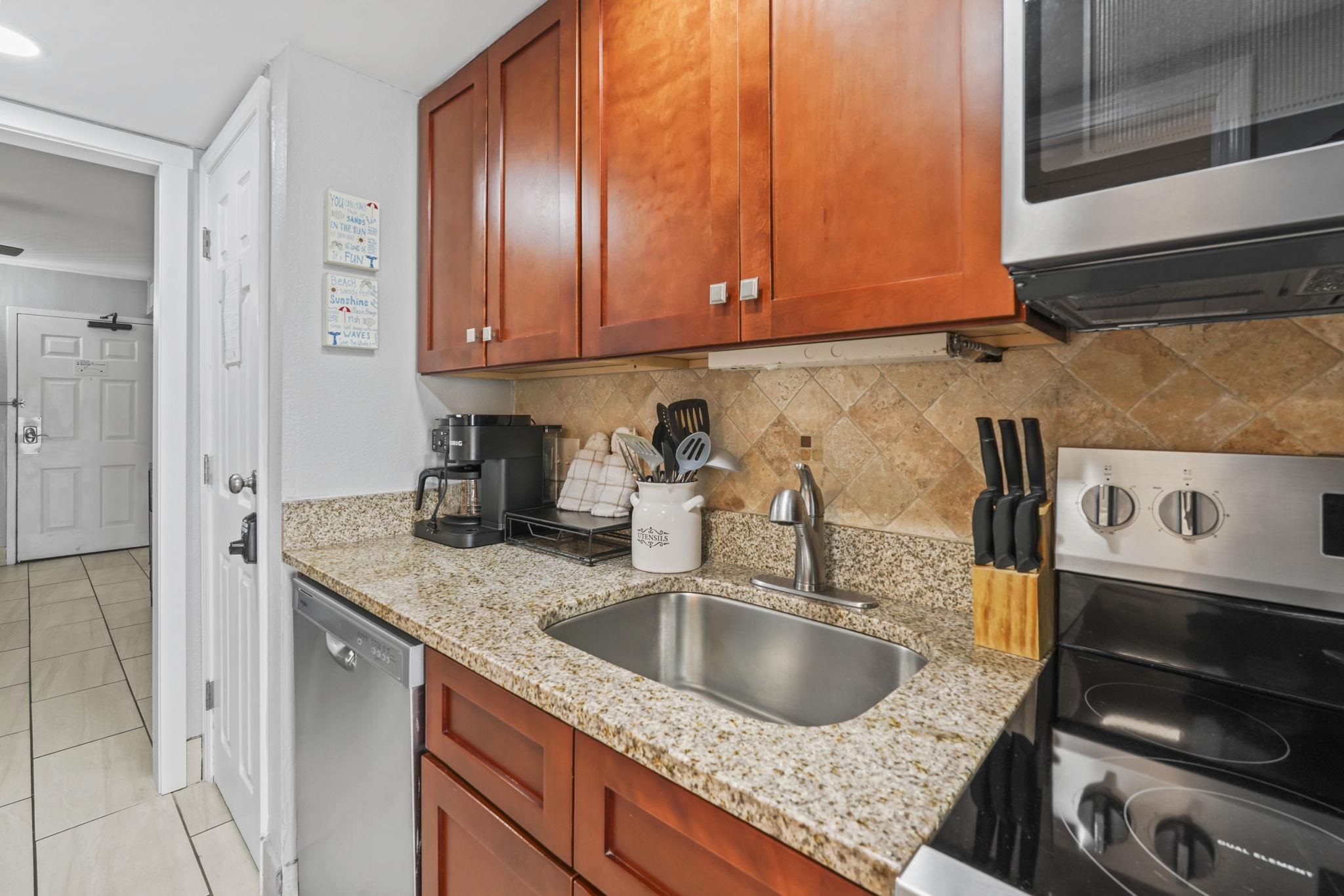 158 Seawatch Dr. Property Photo 12