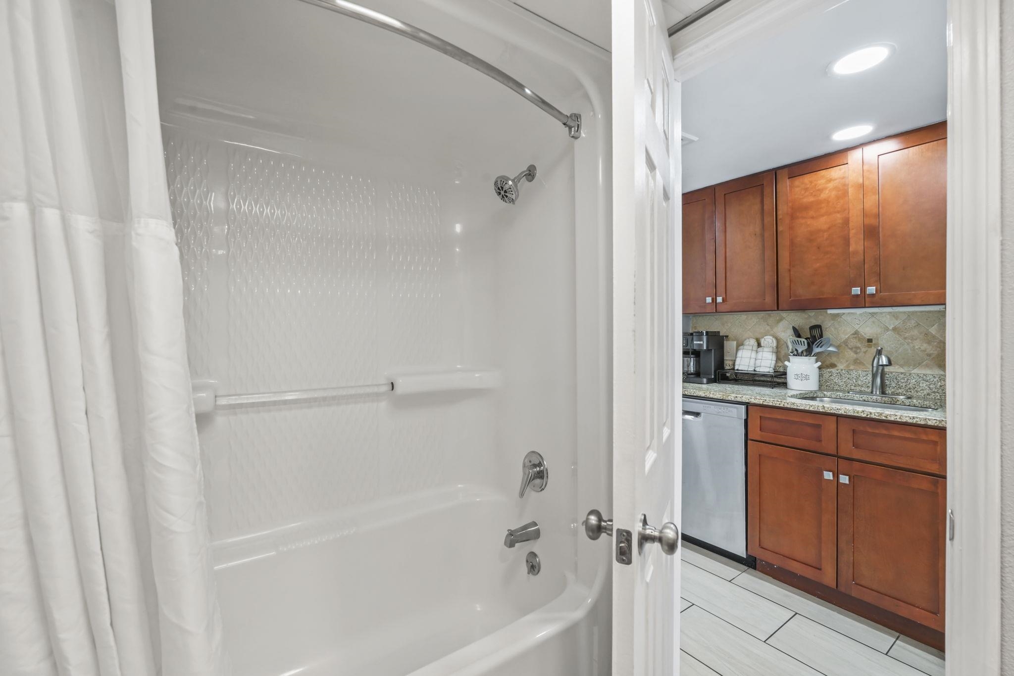 158 Seawatch Dr. Property Photo 23