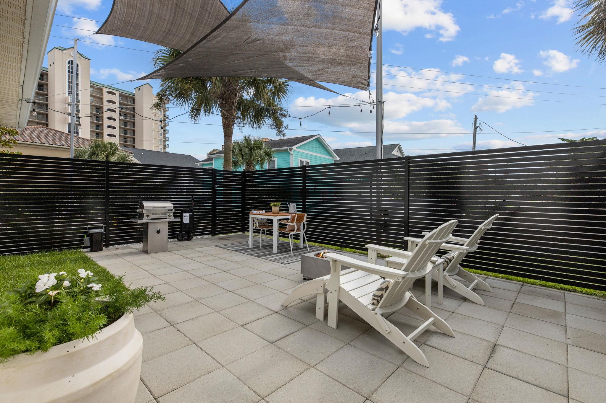 937 Strand Ave. Property Photo 15