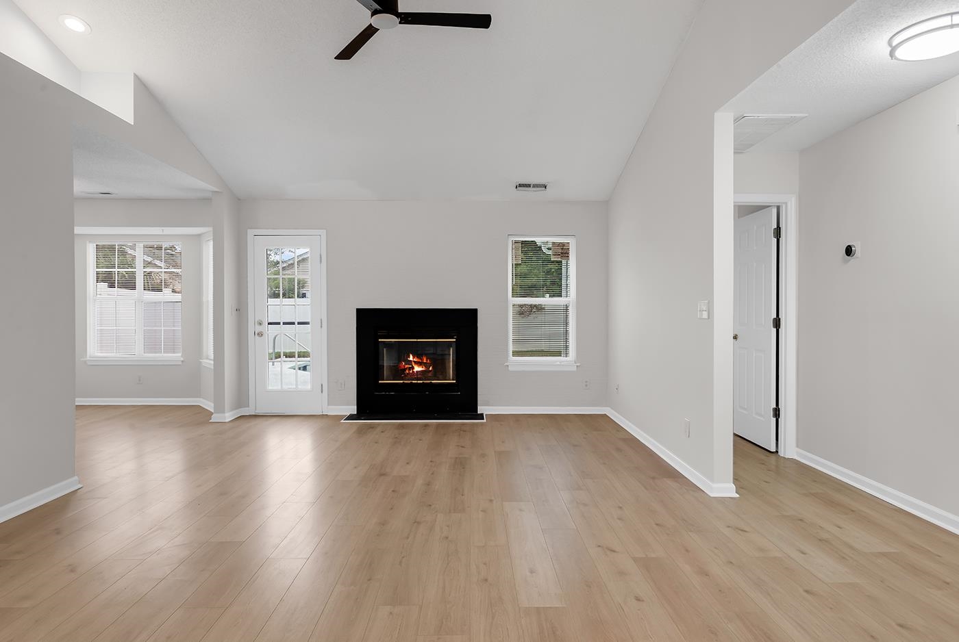 109 Coachman Ln. Property Photo 25