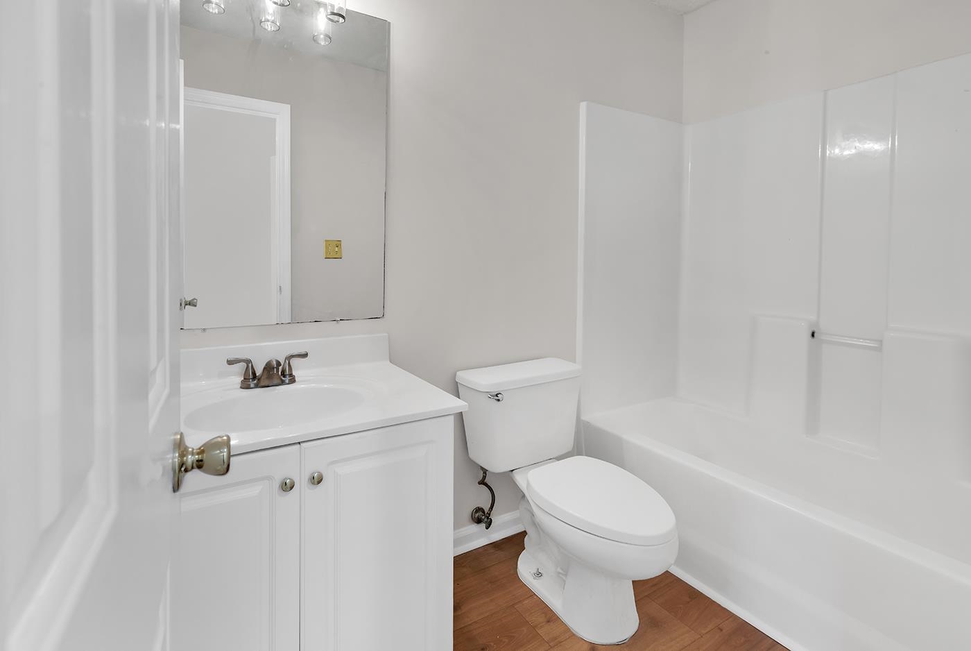 109 Coachman Ln. Property Photo 26