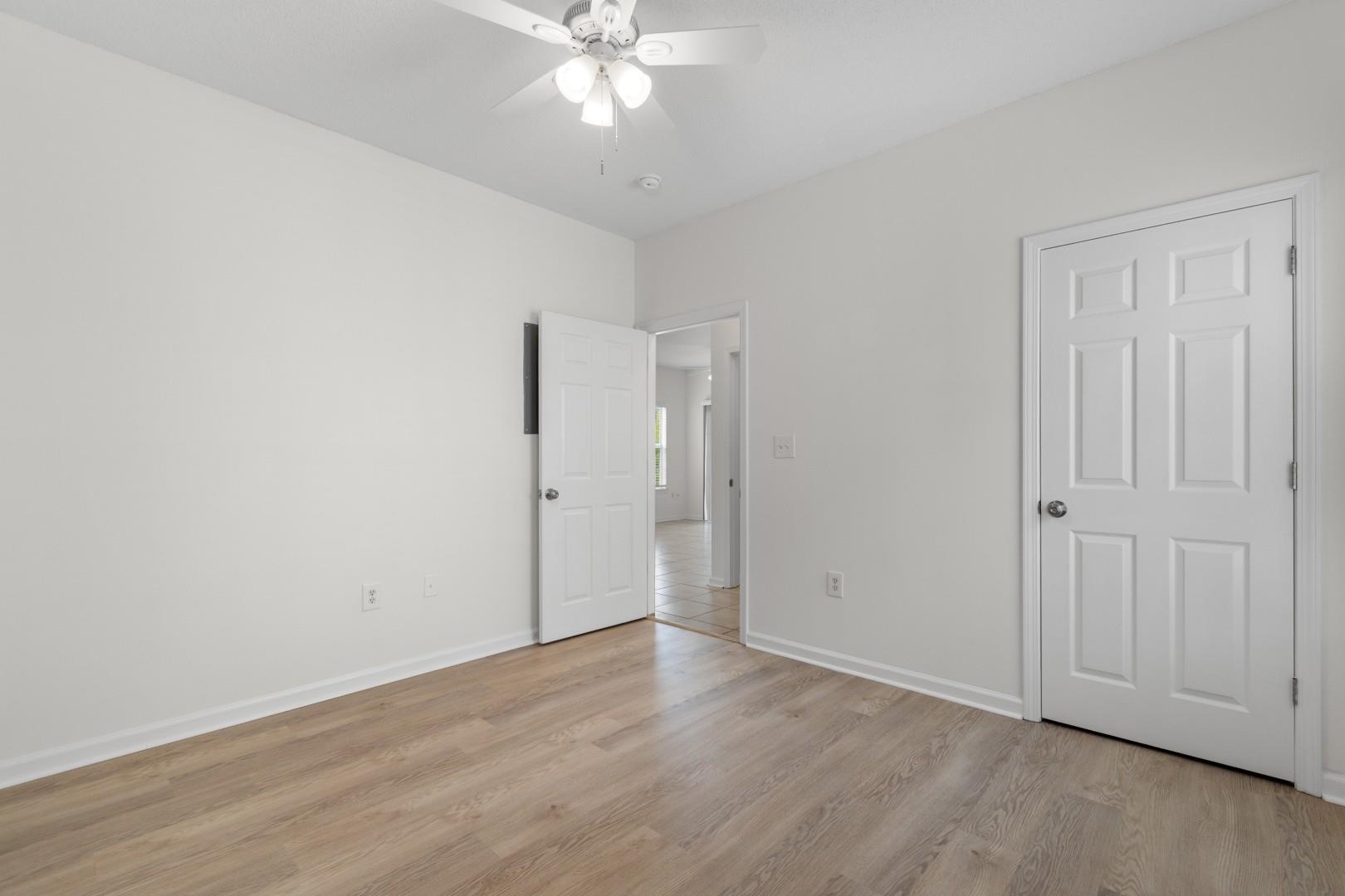 248 Sun Colony Blvd. Property Photo 20