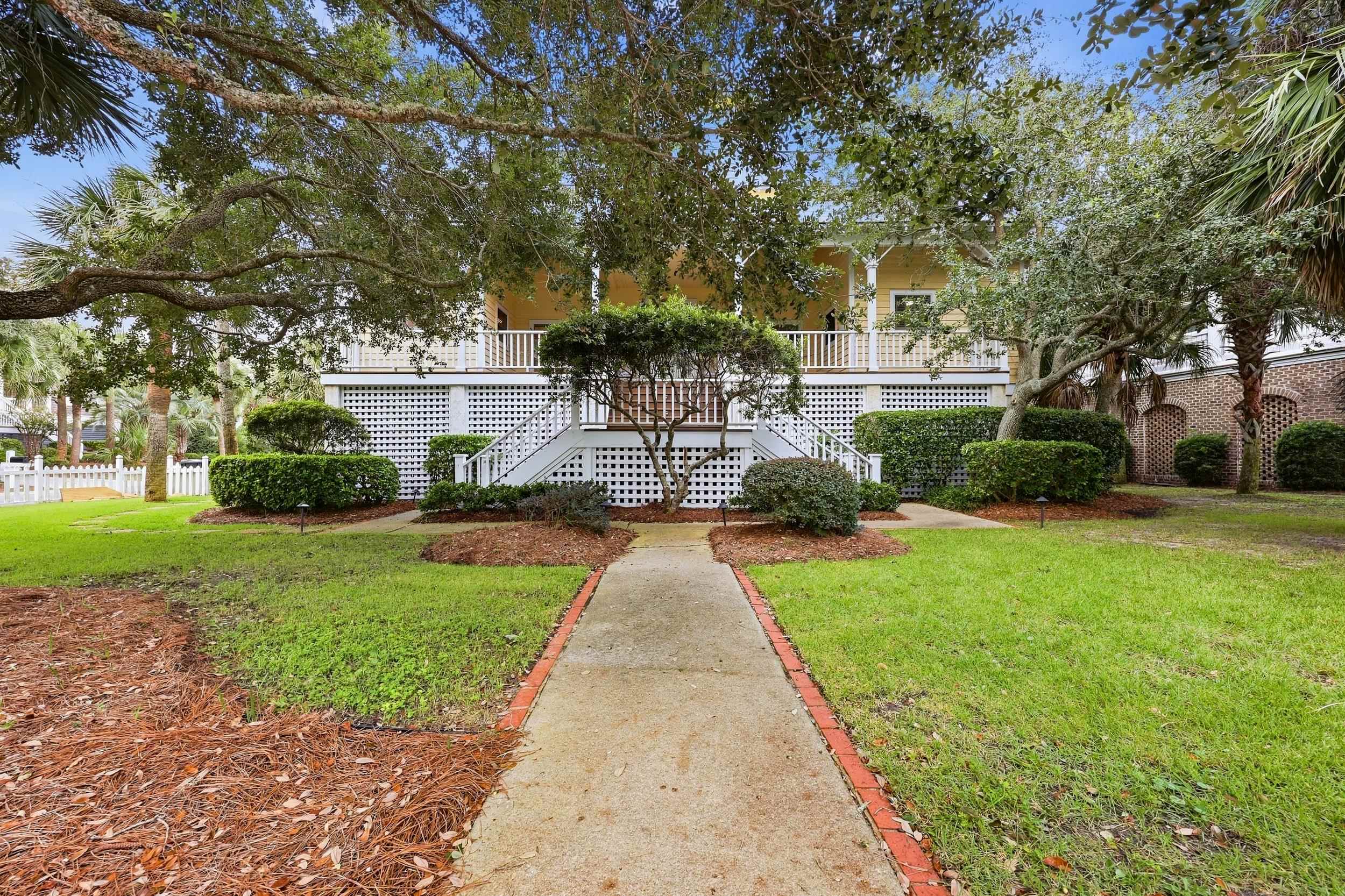 13 Beachwalker Ct. Property Photo 2