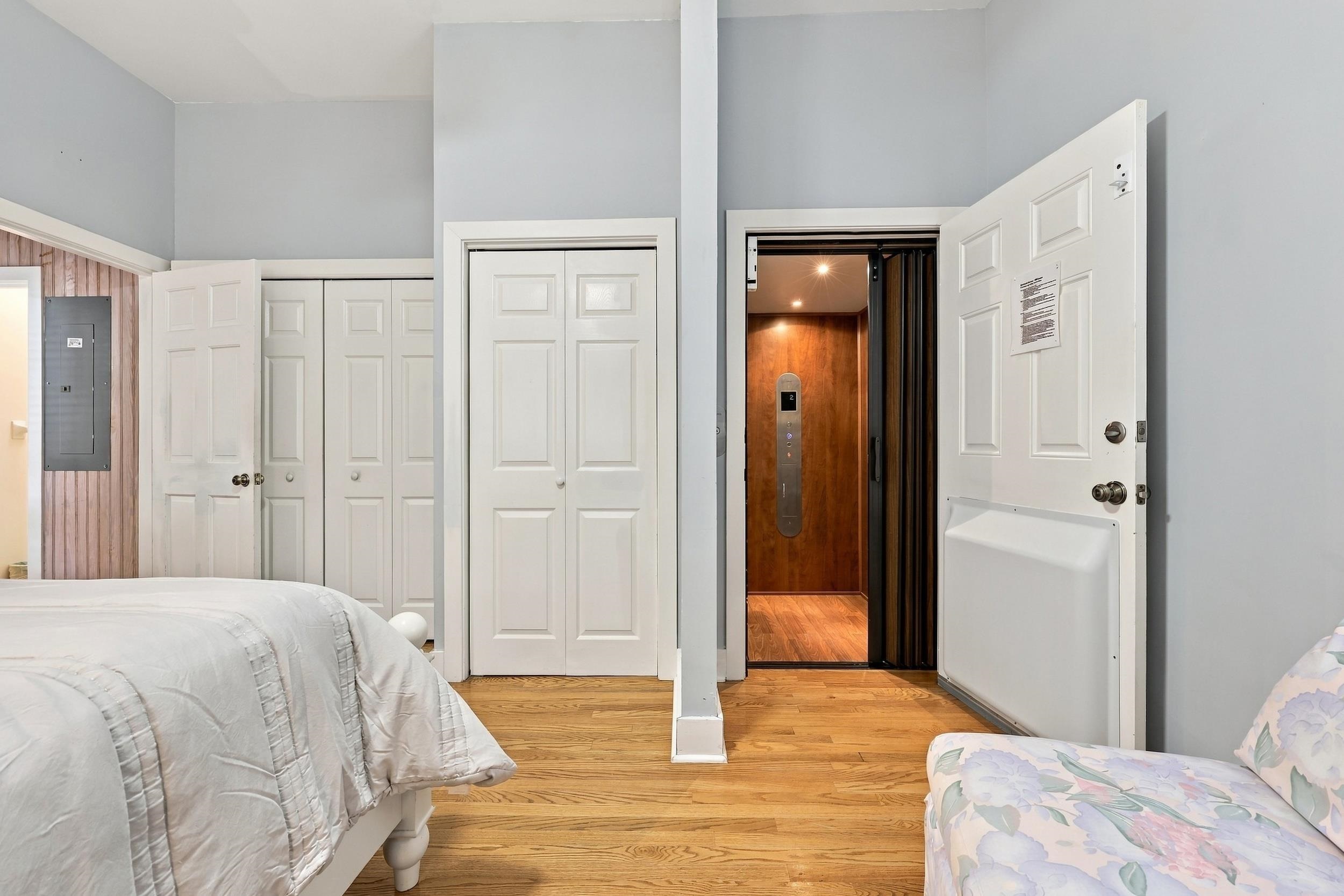 13 Beachwalker Ct. Property Photo 28