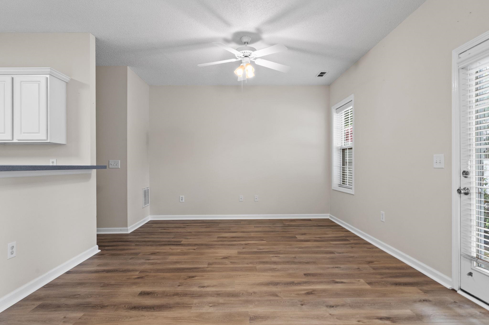 4355 River Gate Ln. Property Photo 10