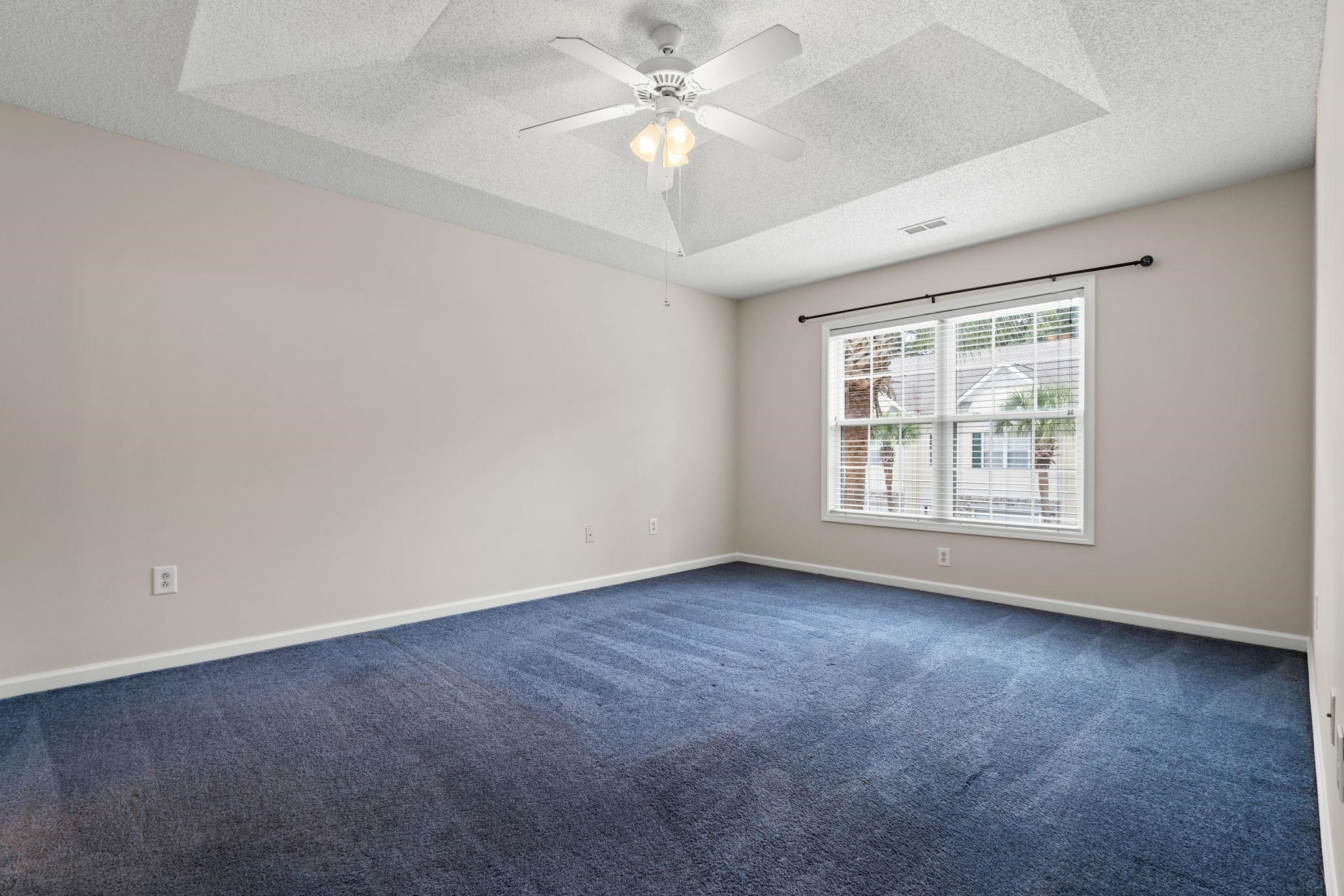 4355 River Gate Ln. Property Photo 17