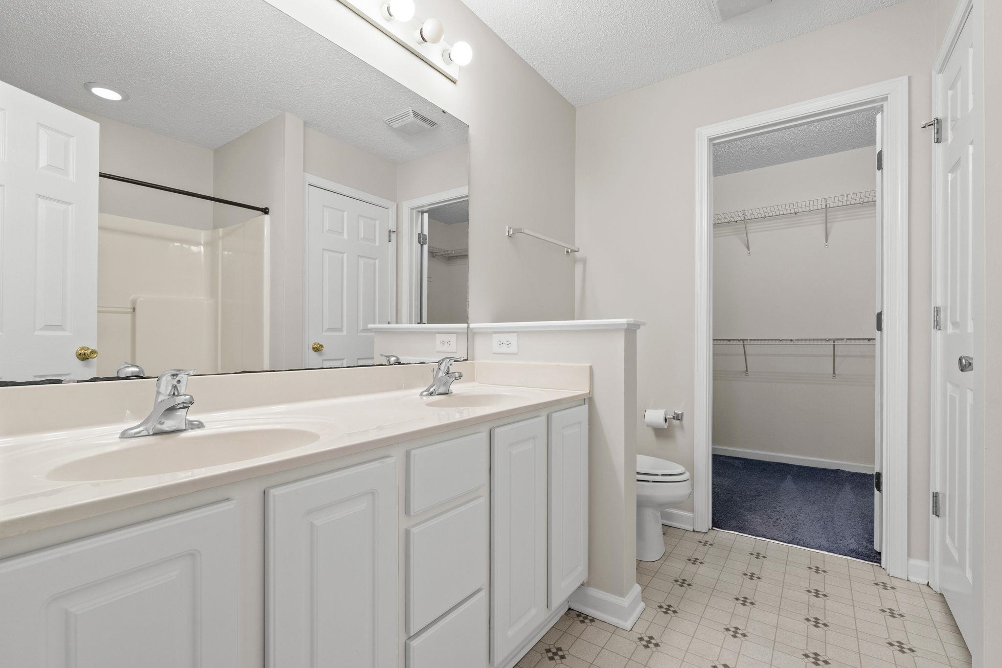 4355 River Gate Ln. Property Photo 25