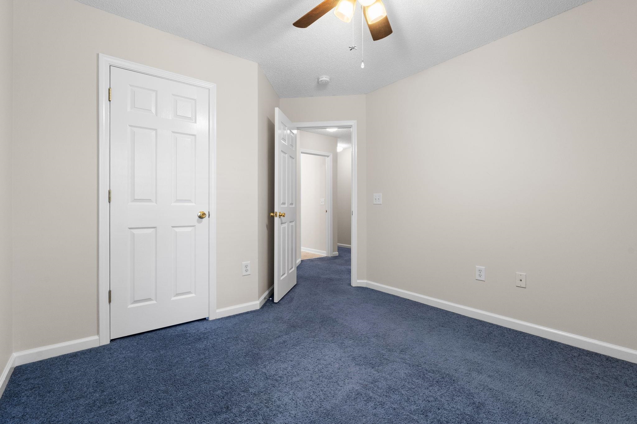 4355 River Gate Ln. Property Photo 30