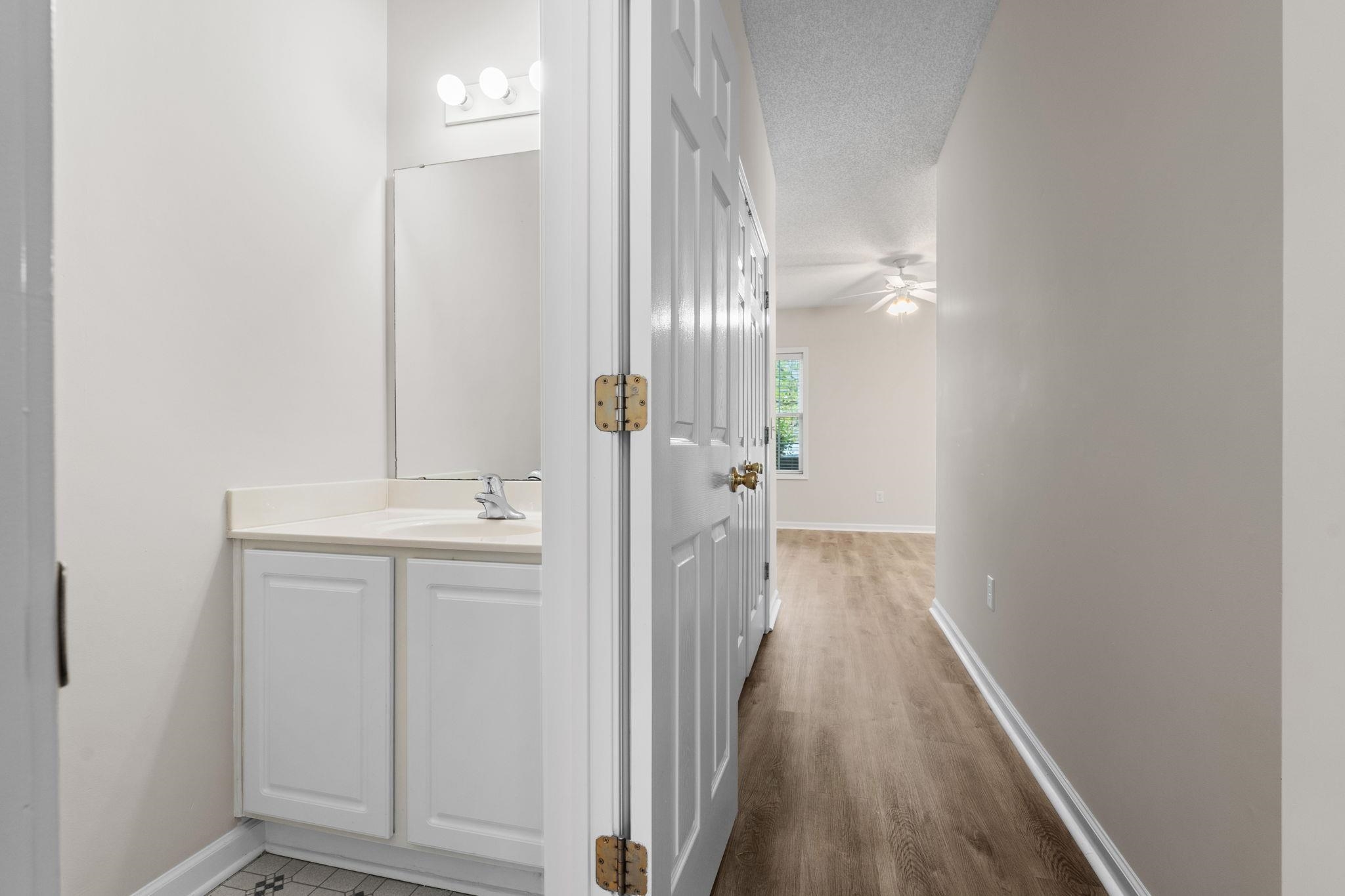 4355 River Gate Ln. Property Photo 32