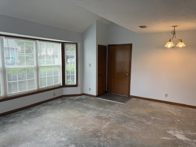 1207 Erin Way Property Photo 15