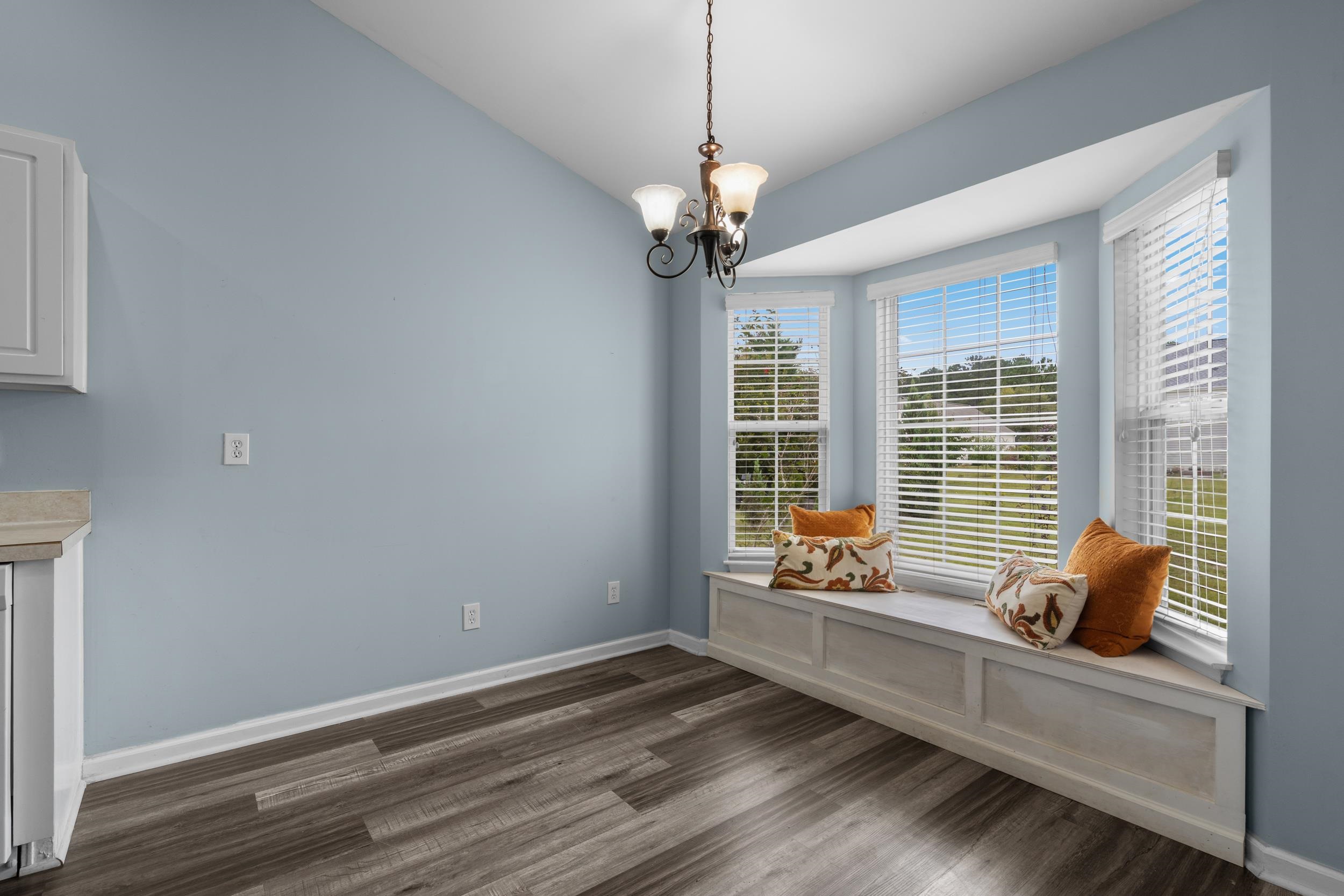 4504 Planters Row Way Property Photo 10