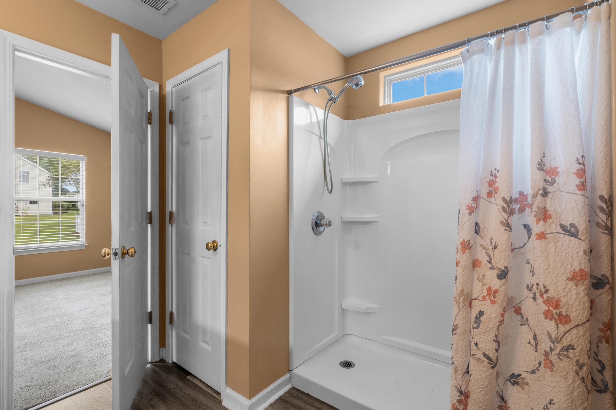 4504 Planters Row Way Property Photo 21