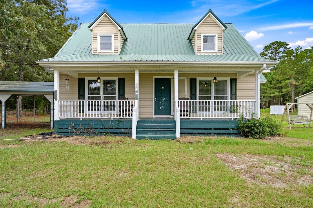 1876 Nathan Dr. Property Photo 4