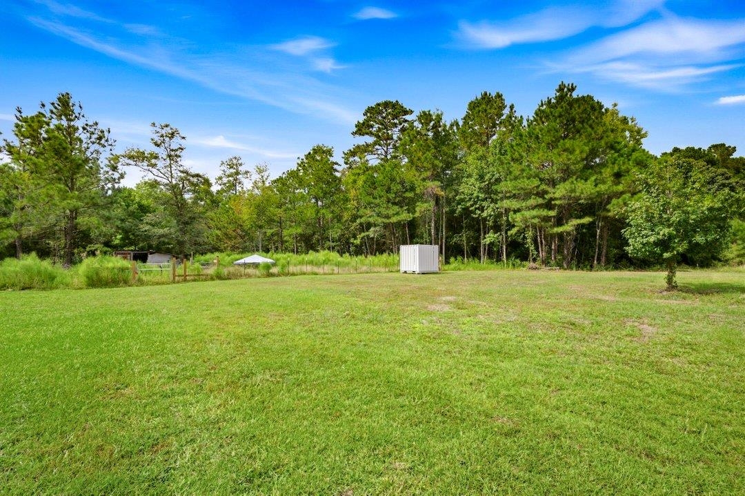 1876 Nathan Dr. Property Photo 10