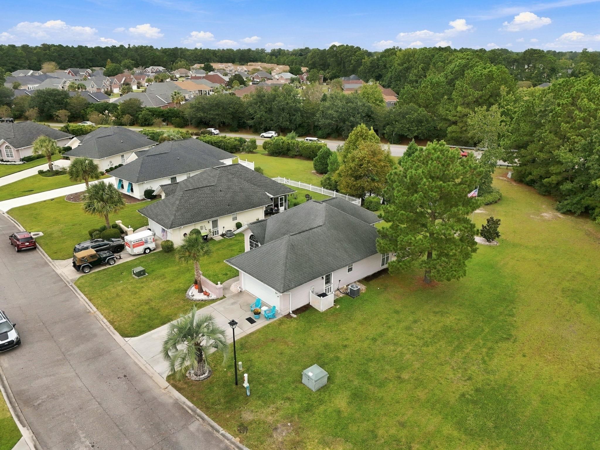 8002 Leeward Ln. Property Photo 36