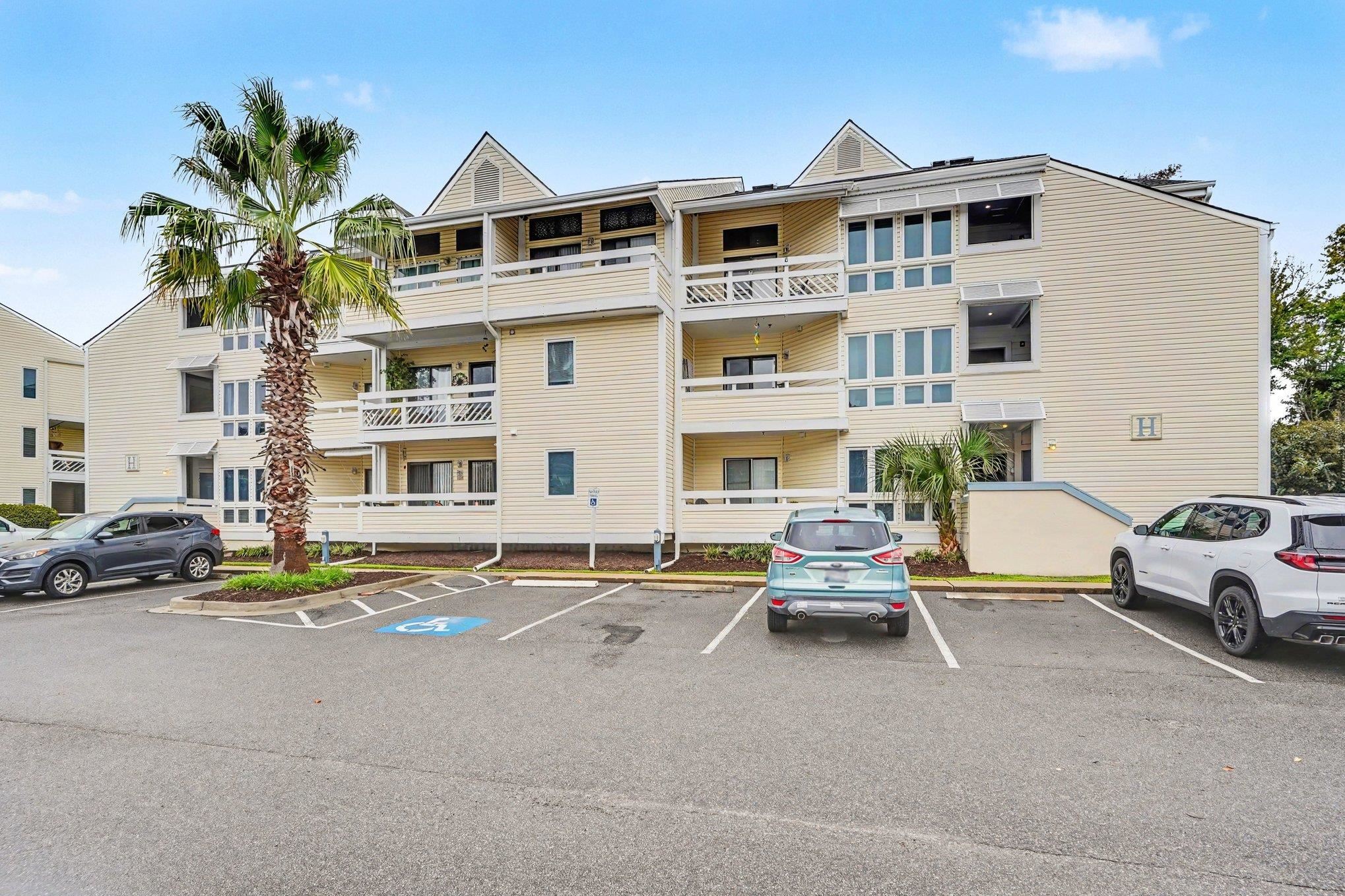 1100 Possum Trot Rd. Property Photo 1