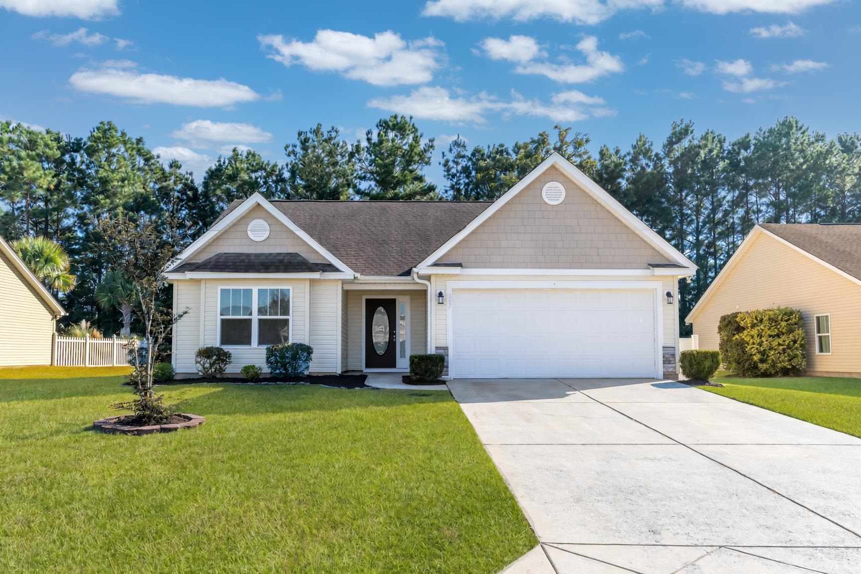 207 Leadoff Dr. Property Photo 1