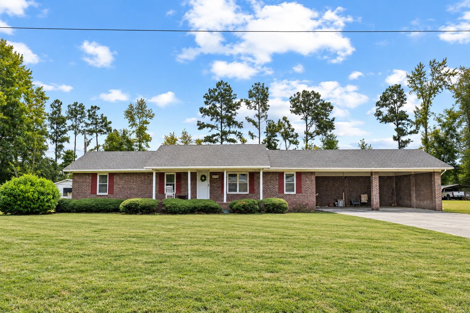 2114 Rabon Rd. Property Photo 1
