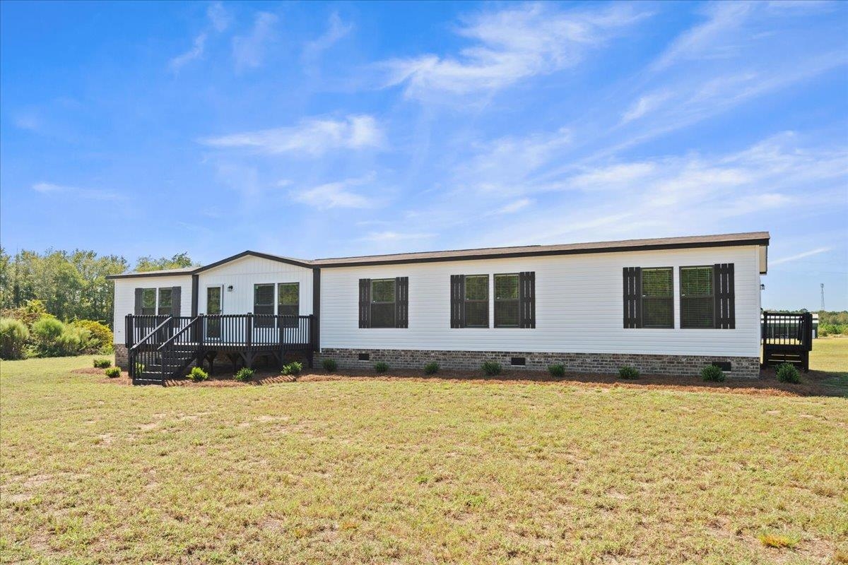 10163 Hardwick Rd. Property Photo 3
