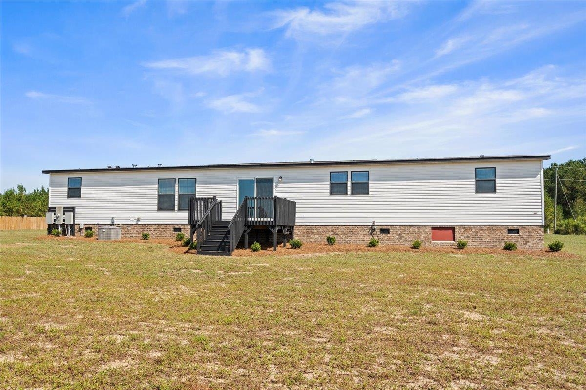 10163 Hardwick Rd. Property Photo 6