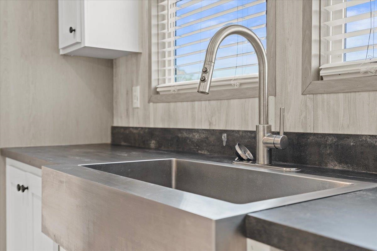 10163 Hardwick Rd. Property Photo 19