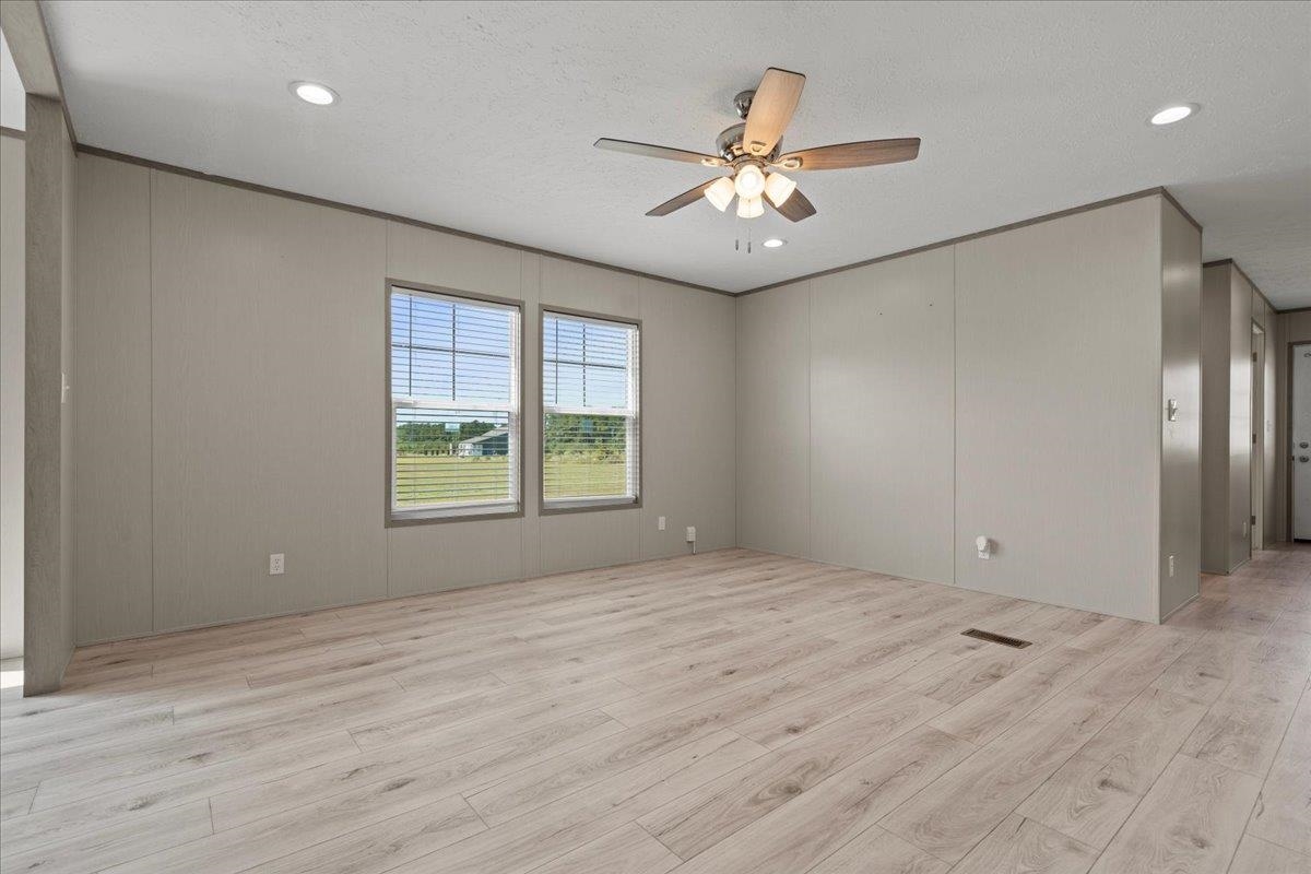 10163 Hardwick Rd. Property Photo 34